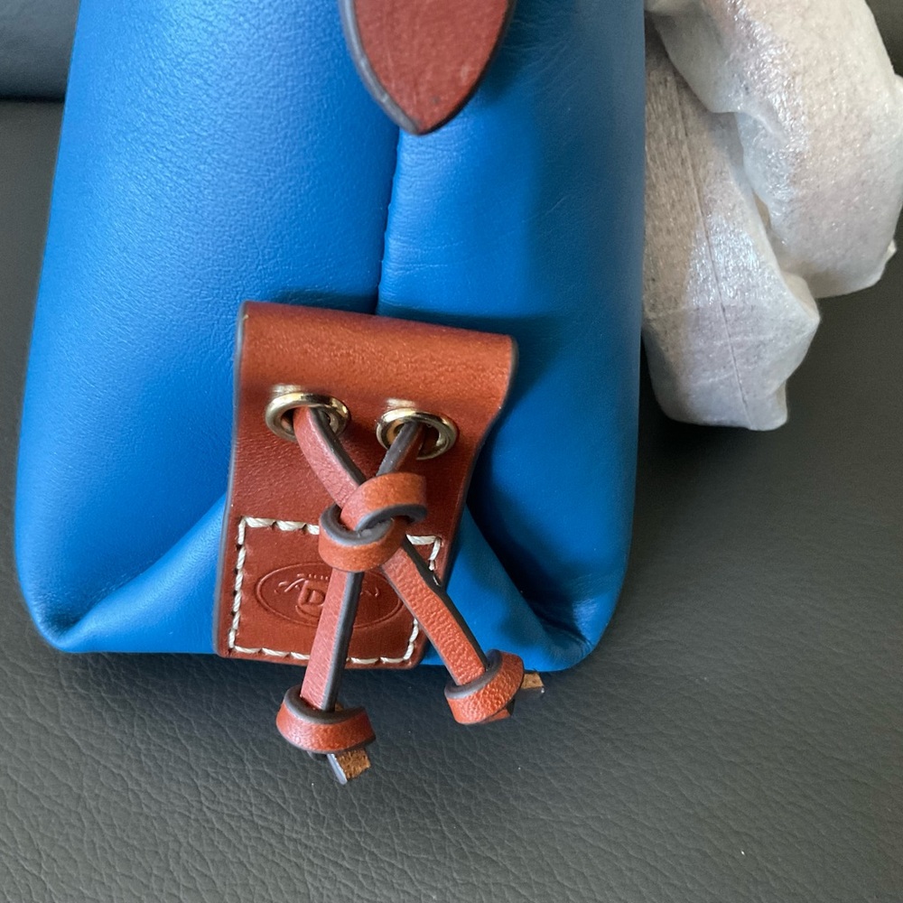 Dooney & Bourke Torino Crossbody - Picture 4 of 7
